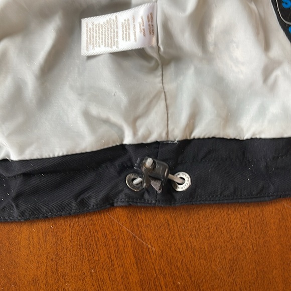 Eastern mountain sports system, 3K rain jacket black, medium - Picture 9 of 11